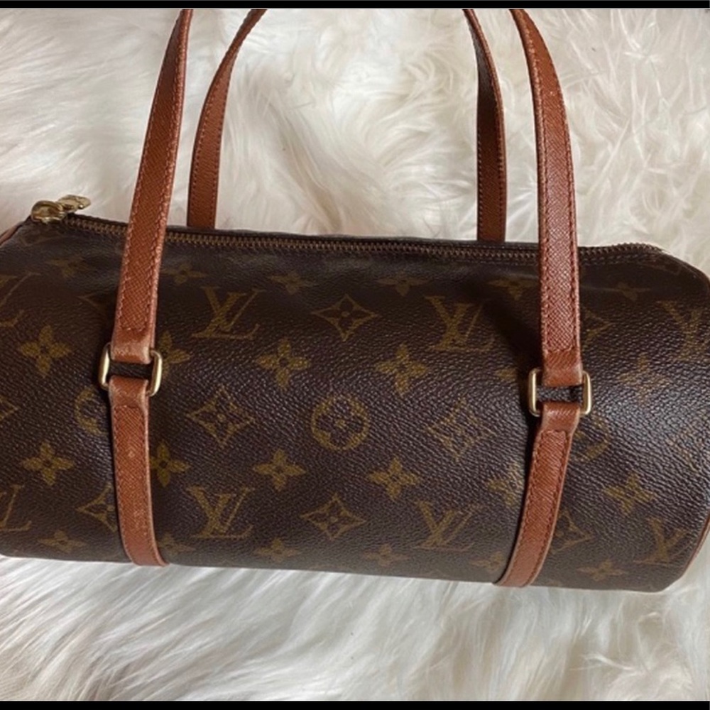 Small Louis Vuitton Papillion bag 26 - Picture 1 of 7